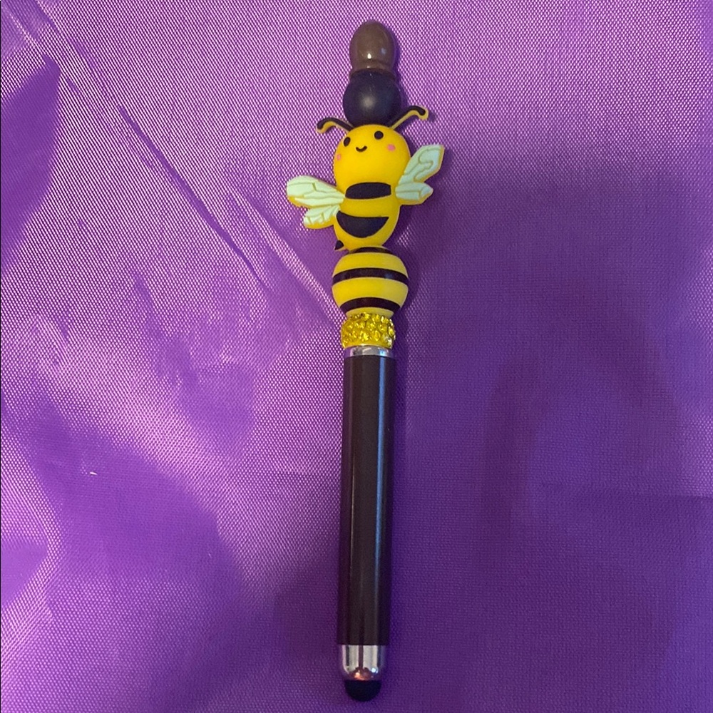 Cute bee stylus